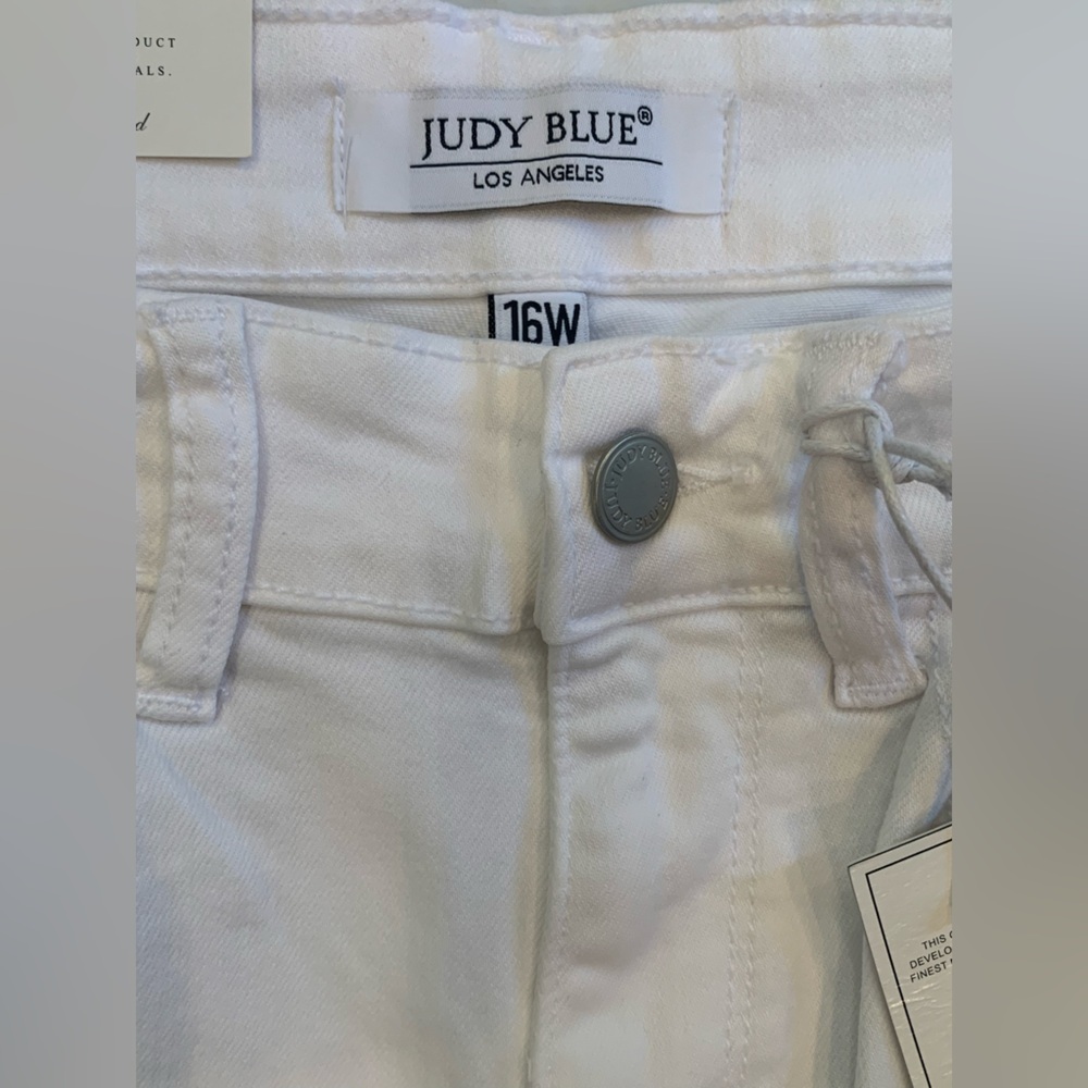 Judy Blue Skinny Fit Mid Rise White Destroyed Women's Jeans Size 16W - Picture 4 of 13